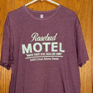 SCHITT’s CREEK Rosebud Motel T-shirt Tee Shirt size L Unisex EUC